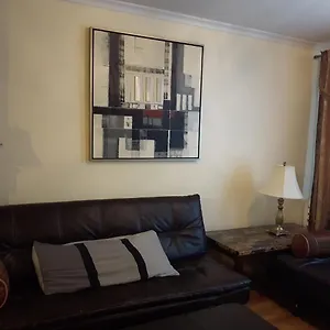 Three Bedroom Holiday Longueuil